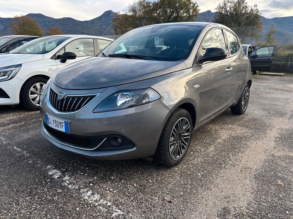 Image of Lancia Ypsilon