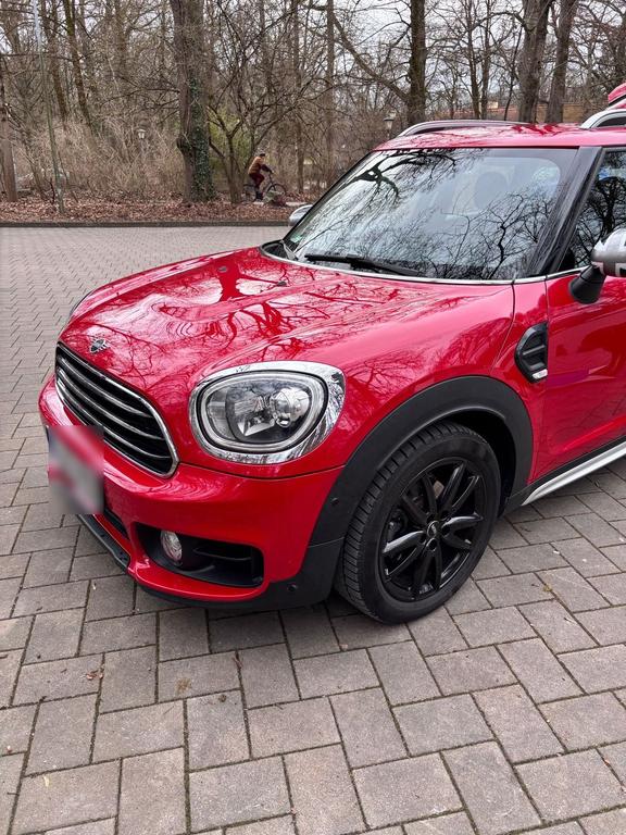 MINI One Countryman