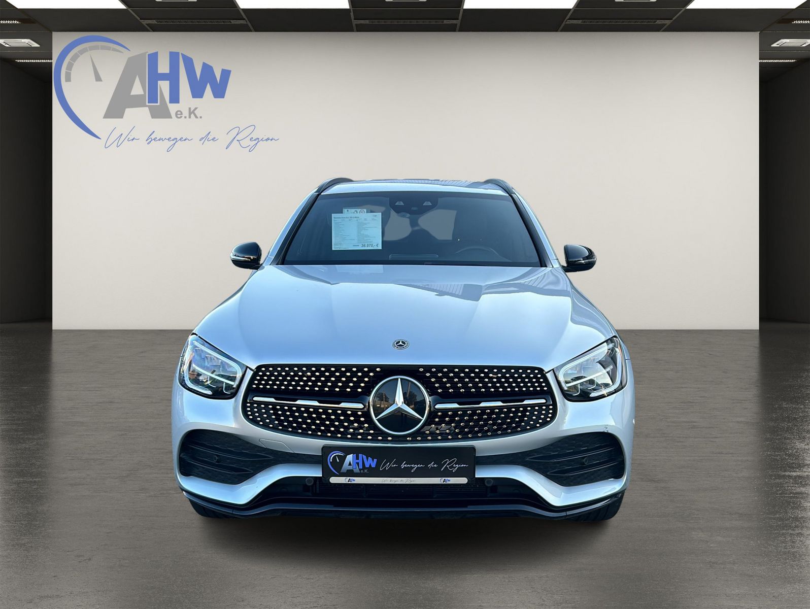 Fahrzeugabbildung Mercedes-Benz GLC 300 d 4Matic AMG Line