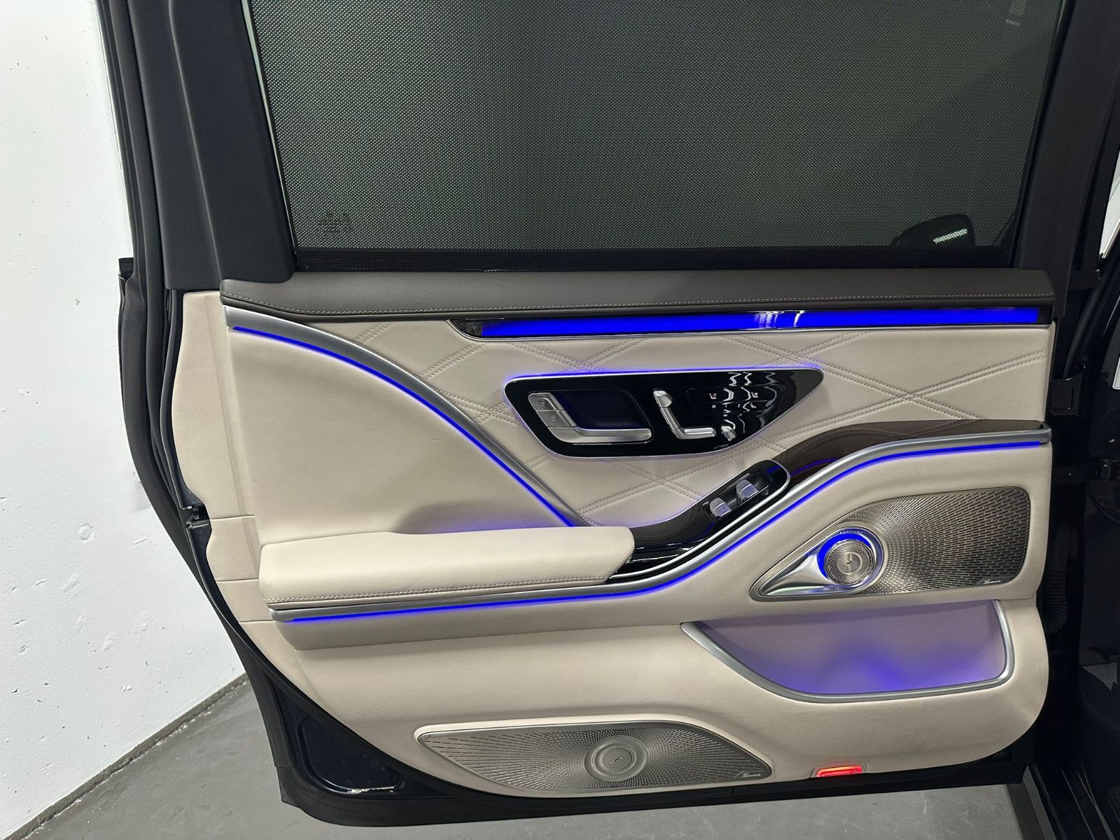 Fahrzeugabbildung Mercedes-Benz S 680 Maybach 4MATIC *PANO*Klapptisch*FIRSTCLASS