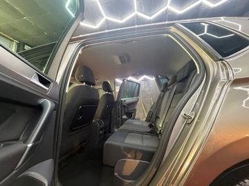 Volkswagen Golf - 7