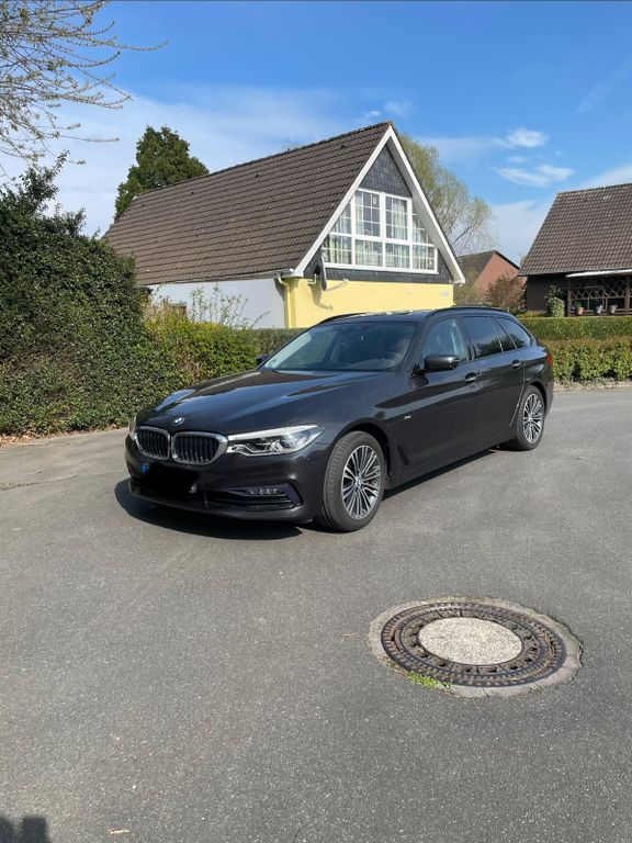 Image of BMW 530