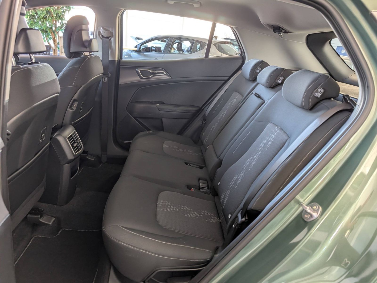 KIA Sportage 1.6 T-GDI 2WD Vision STD Navi – Bild 9