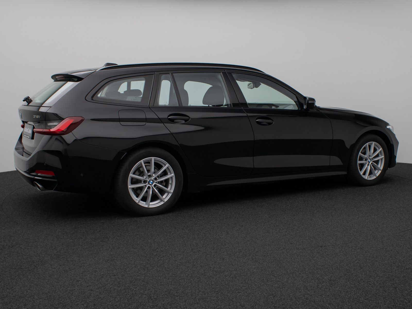Fahrzeugabbildung BMW 318i Kamera DAB Widscreen Sportlenkrad Alarm LED