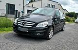 Mercedes-Benz Preissenkung // Mercedes B 180  Sportpake... - Mercedes-Benz B 180 in Bonn
