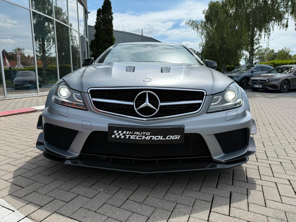 Mercedes-Benz C 63 AMG