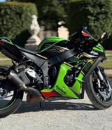 Kawasaki ZX-10R - KAWASAKI ZX10R