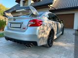 Subaru WRX STI 2.5 - Subaru: mit Navigationssystem