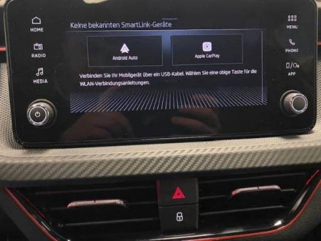 Fahrzeugabbildung SKODA Kamiq 1.5 TSI ACT DSG Monte Carlo+MATRIX+APP++++