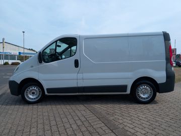 Renault Trafic - 12
