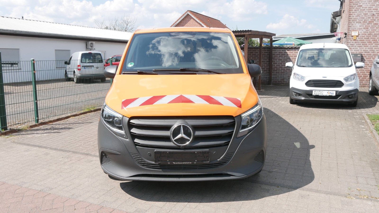 Mercedes-Benz Vito Kasten 114 CDI RWD lang Pro imagem 2
