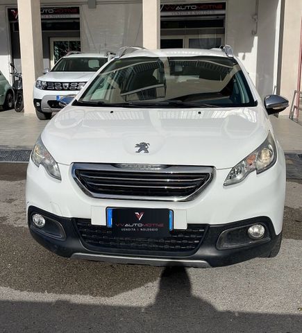 Peugeot 2008 1.6 e-HDi 115 CV Stop&Start Féline