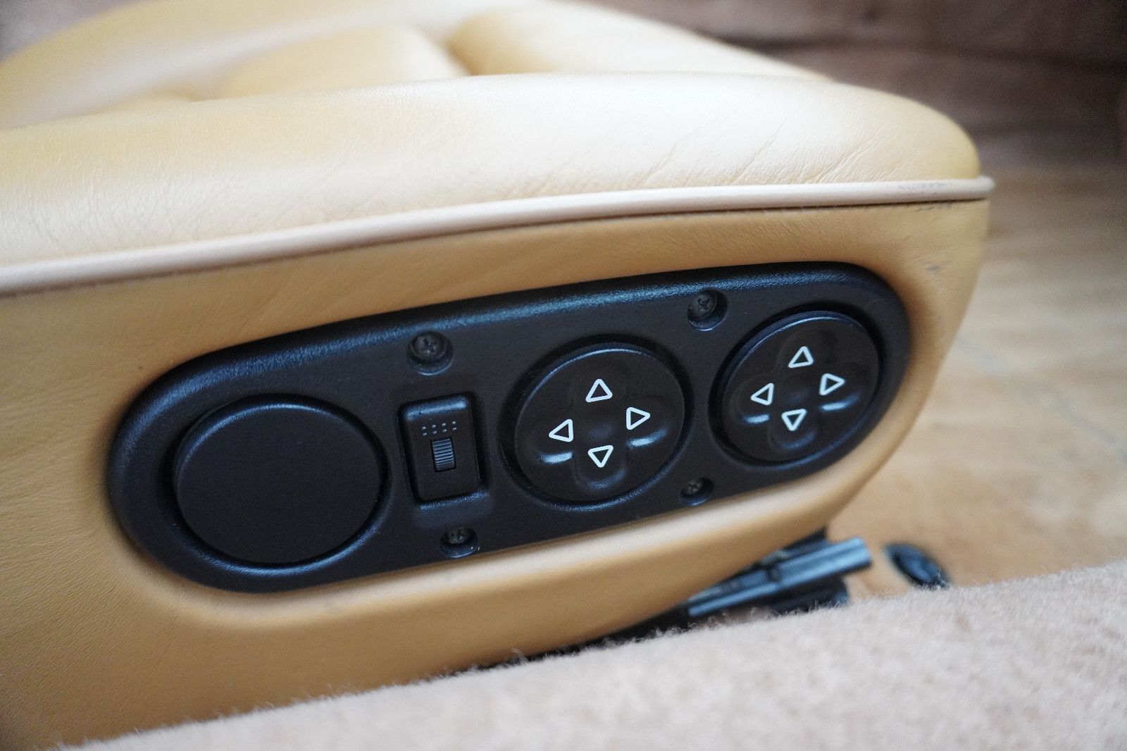 Fahrzeugabbildung Porsche 928 GTS