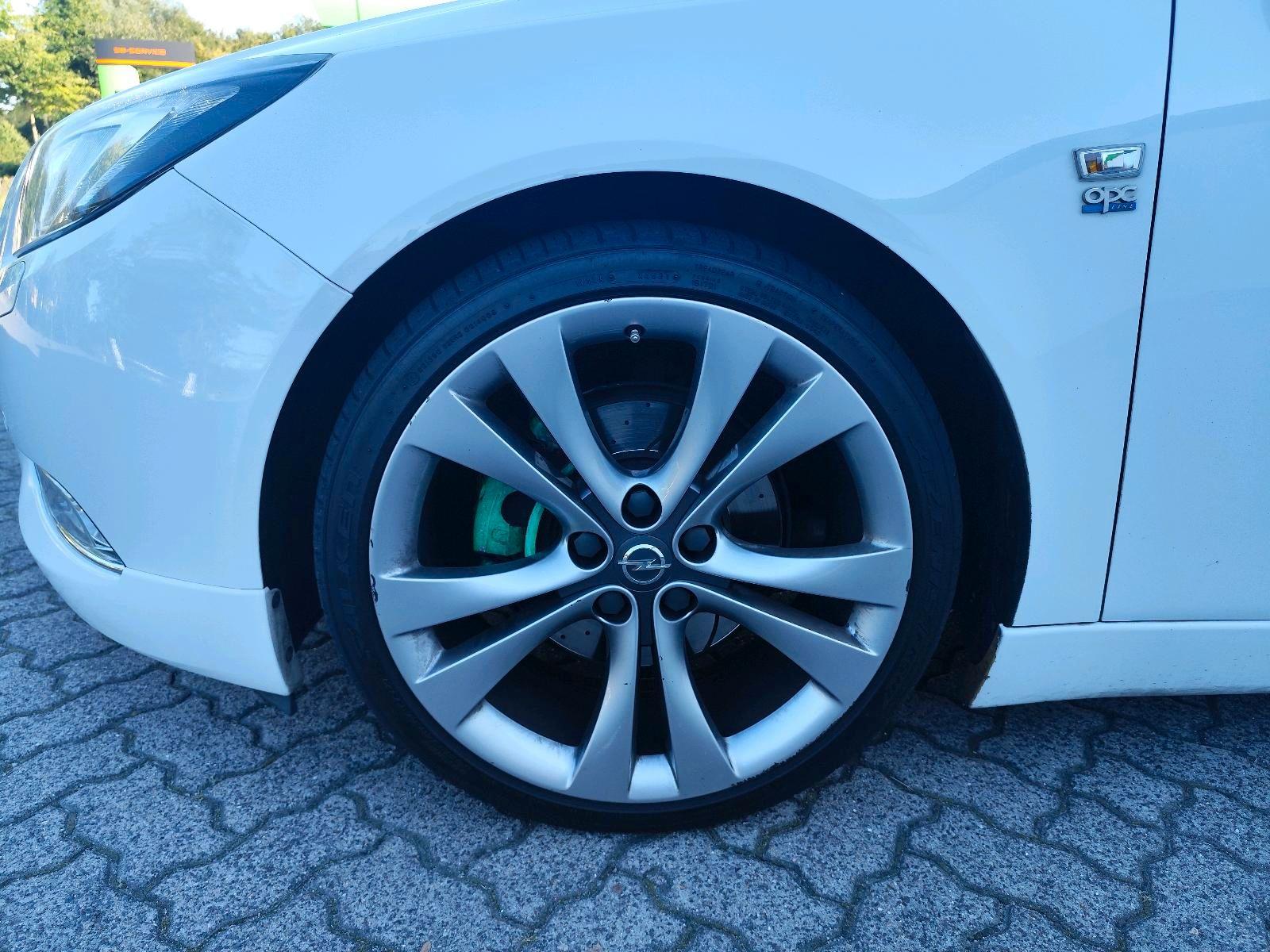 Opel Insignia 2012 — photo 8