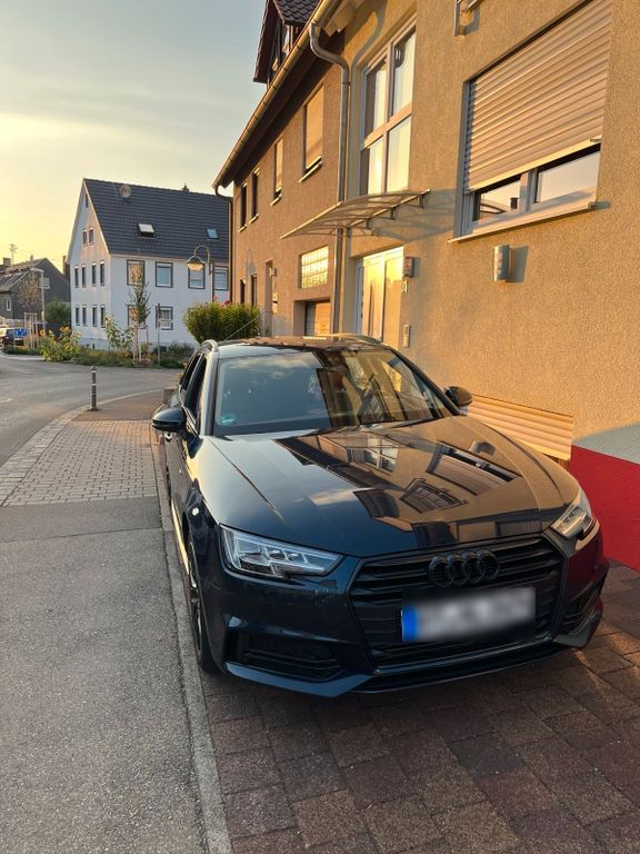 Image of Audi A4