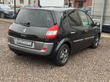 Renault Scenic II Exception*Vollausstattung*Leder*1,6 - Renault Scenic Exception mit Benzin-Antrieb
