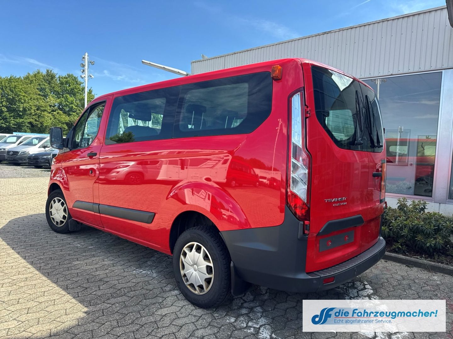 Fahrzeugabbildung Ford Transit Custom Tourneo 310 L1 Trend *EXPORT *274