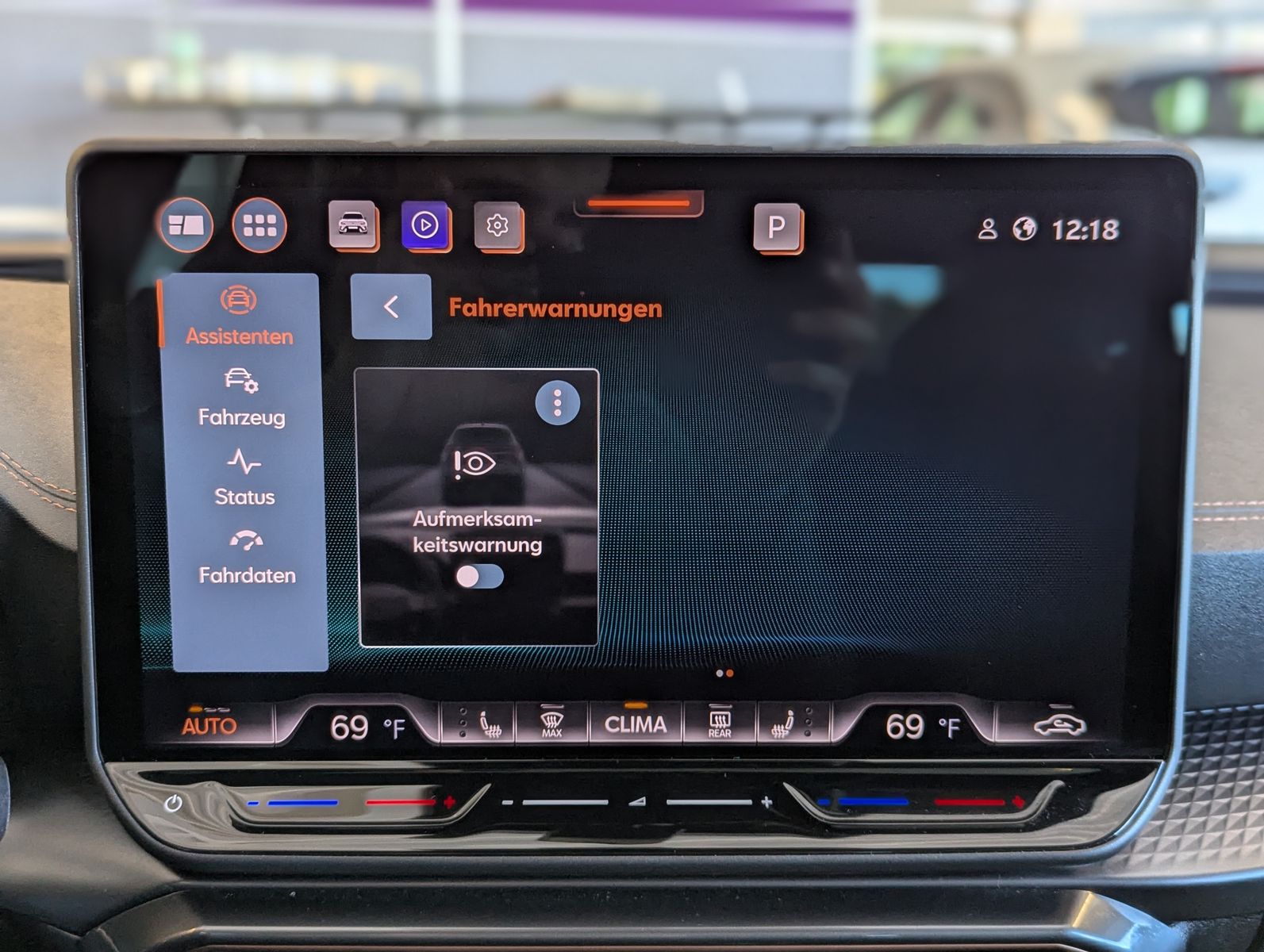 Fahrzeugabbildung CUPRA Leon 1.5 eTSI DSG Skyline Dinamica Memory AHK 19