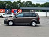 Volkswagen VW Touran 1,4 Benzin Automatik Lückenlos V... - Volkswagen Touran mit Benzin-Antrieb: Limousine, Automatik