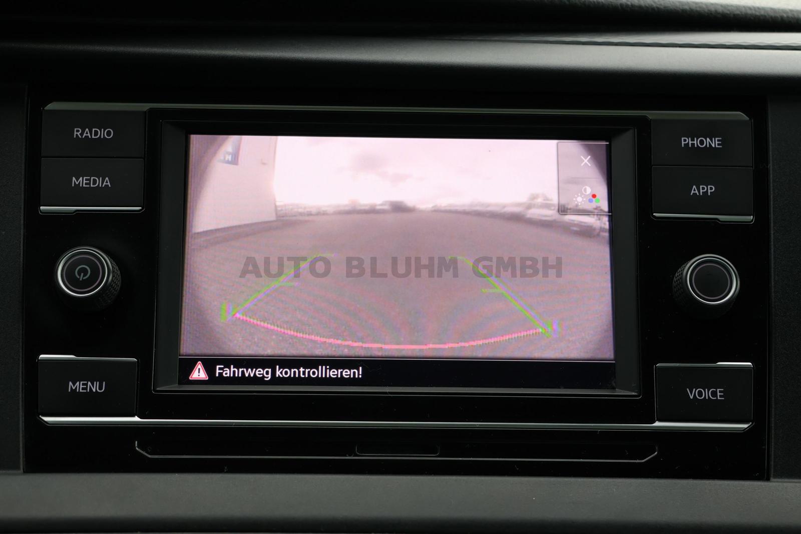 Volkswagen T6. TDI-SCR Kasten KR Klima AHK 2,5T 3-Sitze Cam