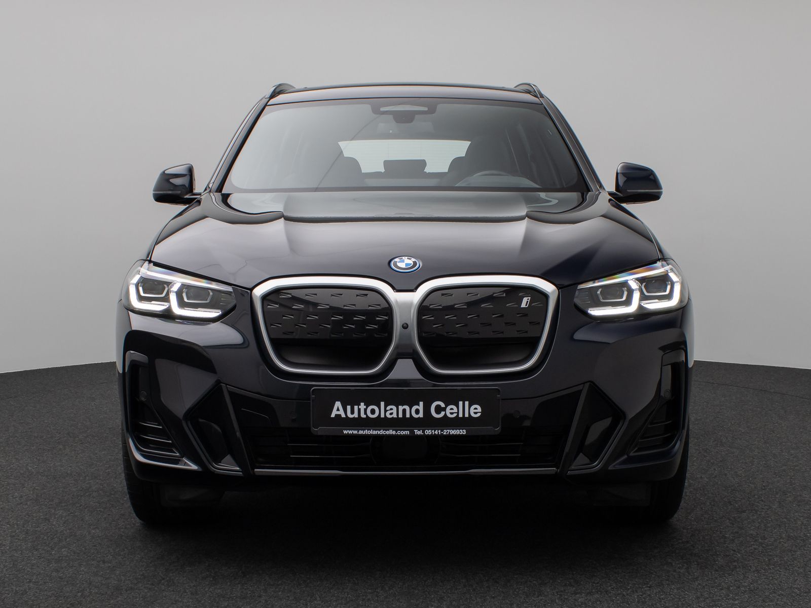 Fahrzeugabbildung BMW iX3 Impressive M Sport Panorama 360°HUD DAB H/K