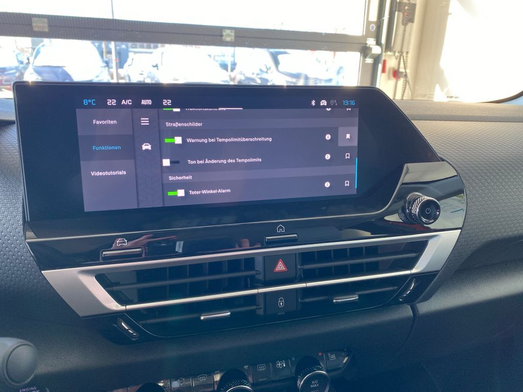 Fahrzeugabbildung Citroën C4 PureTech 130 Automatik MAX *Winter-P.*Allwett