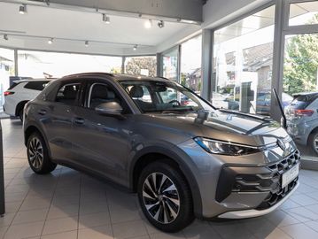 Volkswagen T-Roc - 3