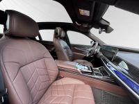 BMW 750 - Vorschau Bild 9