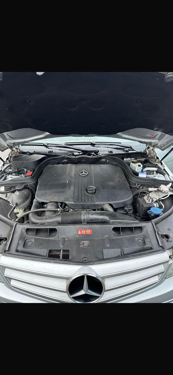 Mercedes-Benz C200 2009 — engine 136 HP (100kW)