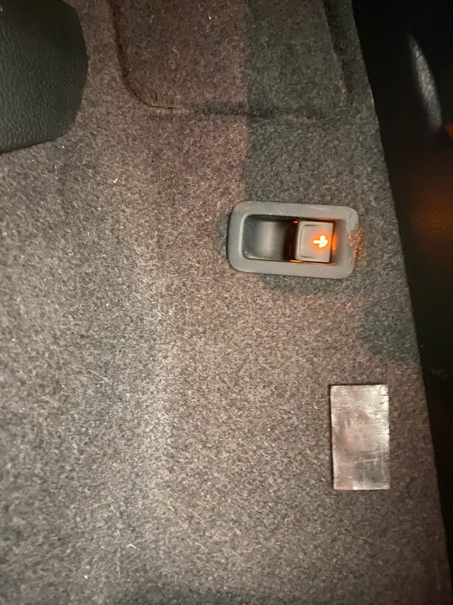 Fahrzeugabbildung SKODA Karoq 1.5 TSI Style+AHK schwenk+LED+NAVIGATION+