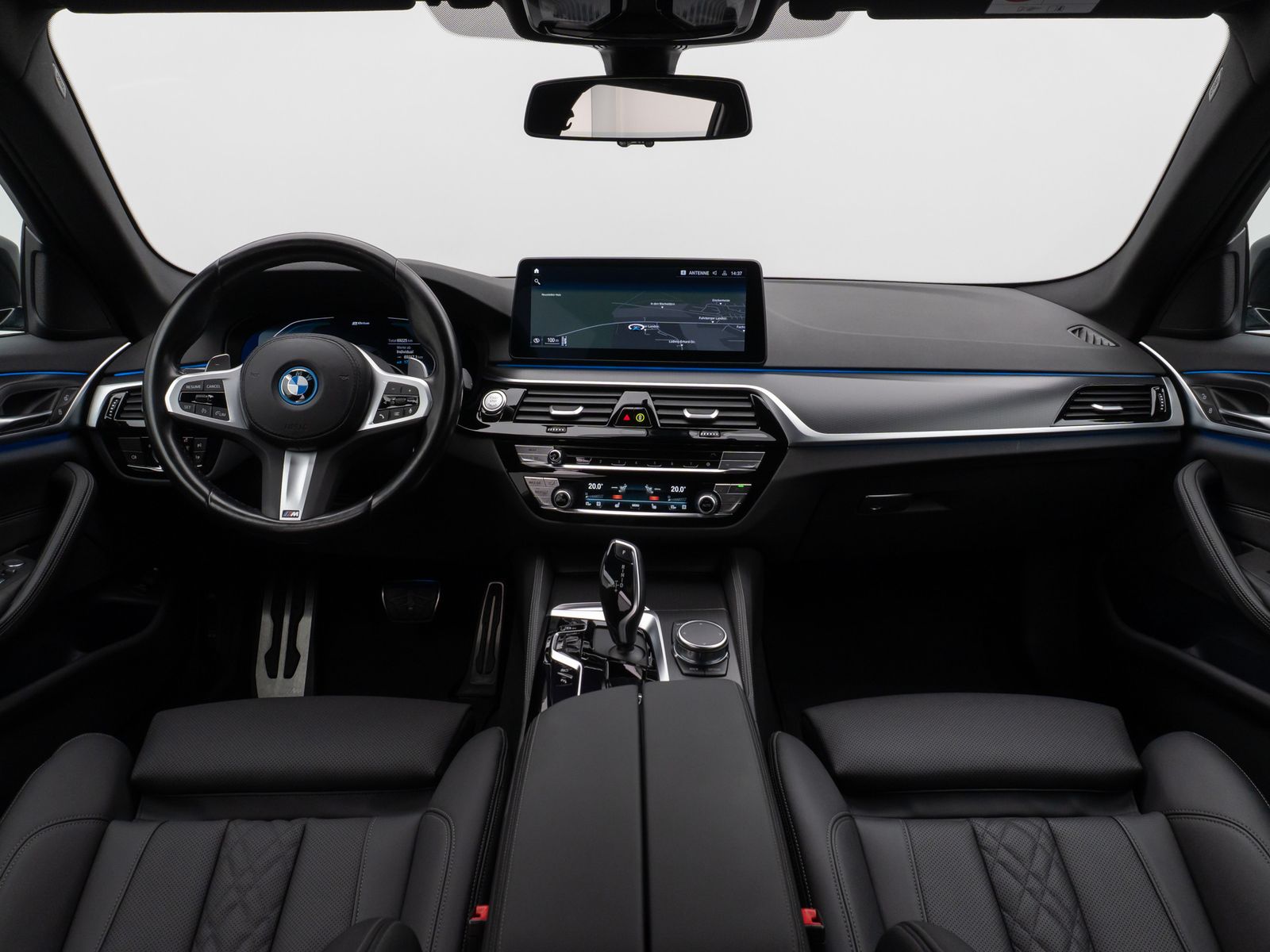 Fahrzeugabbildung BMW 530e xD M Sport Kamera Laser HUD DAB H/K Komfort