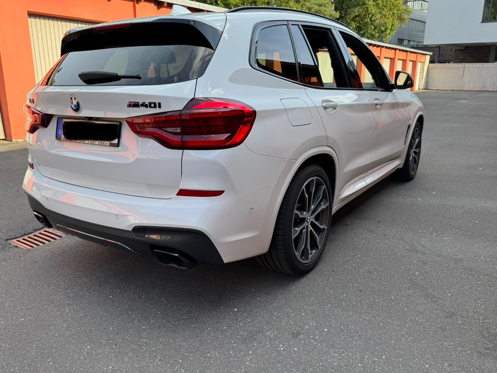 BMW X3 M40i