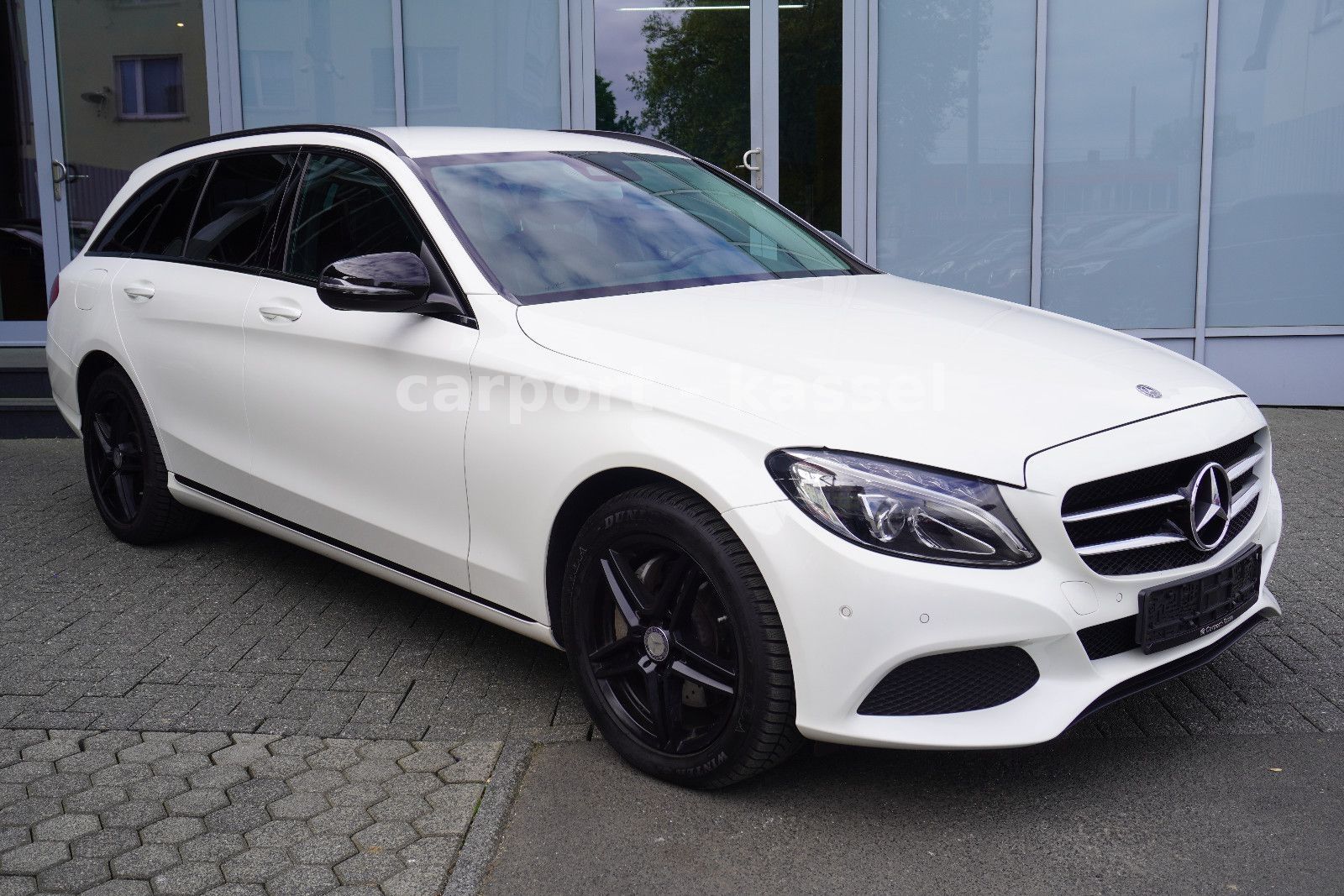 MERCEDES-BENZ C 250 Avantgarde Automatik/NightPaket/LED
