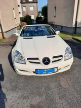 Mercedes-Benz SLK 350 - - Mercedes-Benz SLK 350 in Duisburg