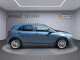 Kia Rio Dream Team - Kia Rio: Blau