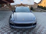 Porsche Cayenne Diesel Platinum Edition Platinum Edition - Porsche Cayenne mit Diesel-Antrieb: Alcantara