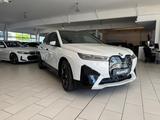 BMW iX xDrive50 Sportpak.AHK°LASER°PANO°22"-Massage - scheckheftgepflegte BMW iX