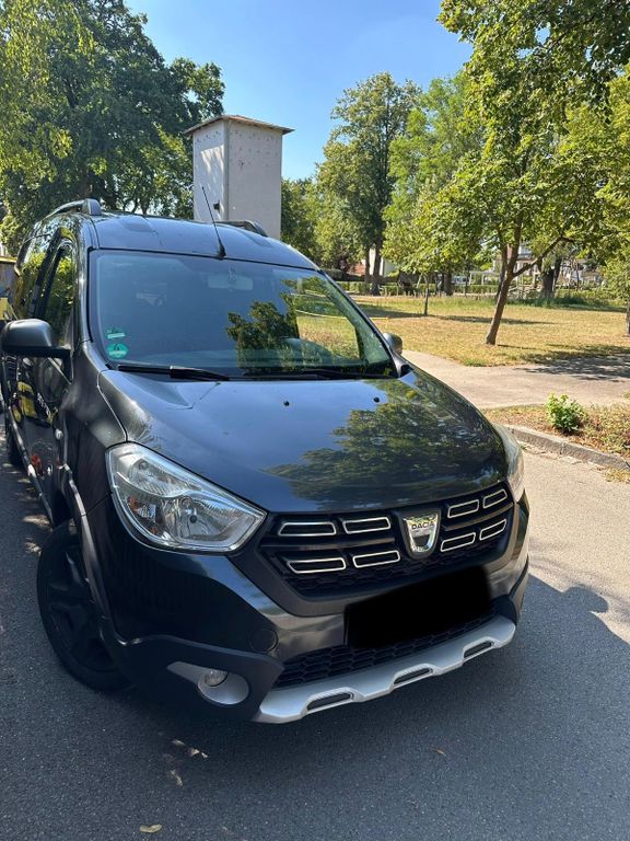 Image of Dacia Dokker