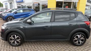 Dacia Sandero Stepway Expression +TCe 110 PS mit Winte