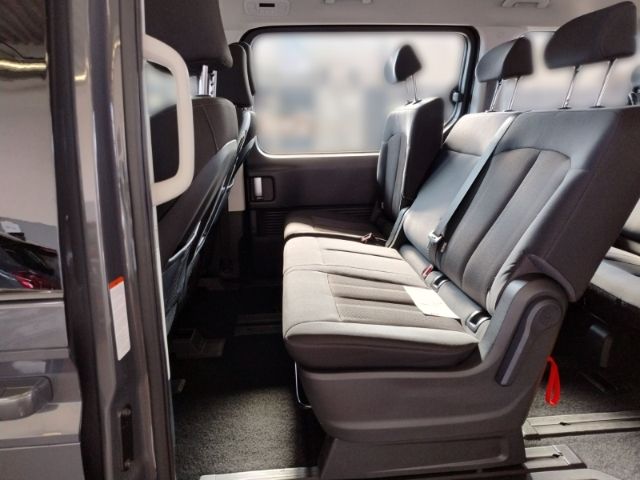 Fahrzeugabbildung Hyundai STARIA HEV 9-Sitzer (MY25) 1.6 T-GDI (225 PS) 6-