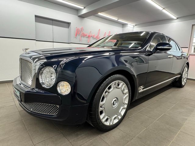 Bentley Mulsanne 6.8 Automatik/Lunablau-Creme/Einzelstü.