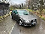 Audi A3 8P 2.0 TDI 140 PS Manuell - Audi A3: 140 Ps