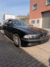 BMW 520i Touring - - BMW aus 2000: Kombi