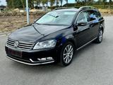Volkswagen VW Passat b7  1,8 Highline - Volkswagen Passat aus 2011: Kombi, Highline