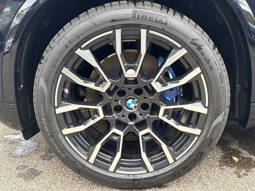 BMW X5 xDrive30d M Sportpaket Gestiksteuerung DAB