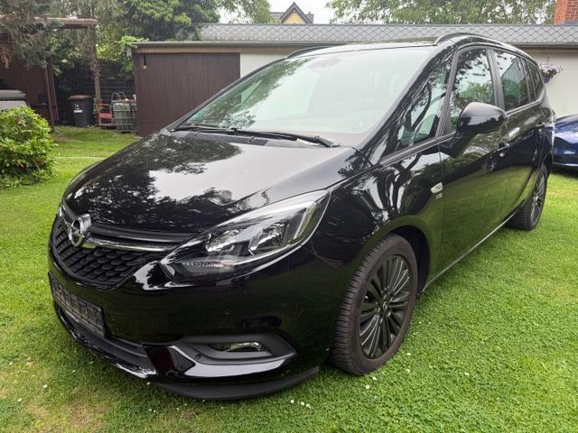 Opel Zafira Automatik 7 Sitze Kamera PDC 120 Jahre