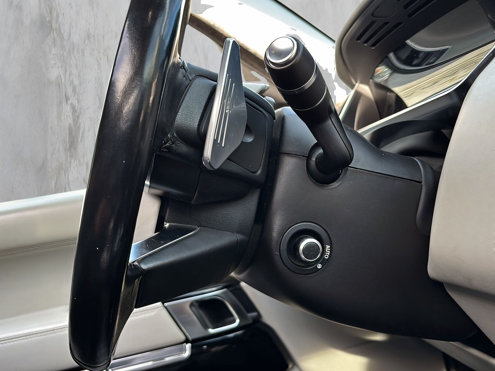 Fahrzeugabbildung Land Rover Range Rover 3.0 TDV6 Autobiography PANO*ACC*AHK