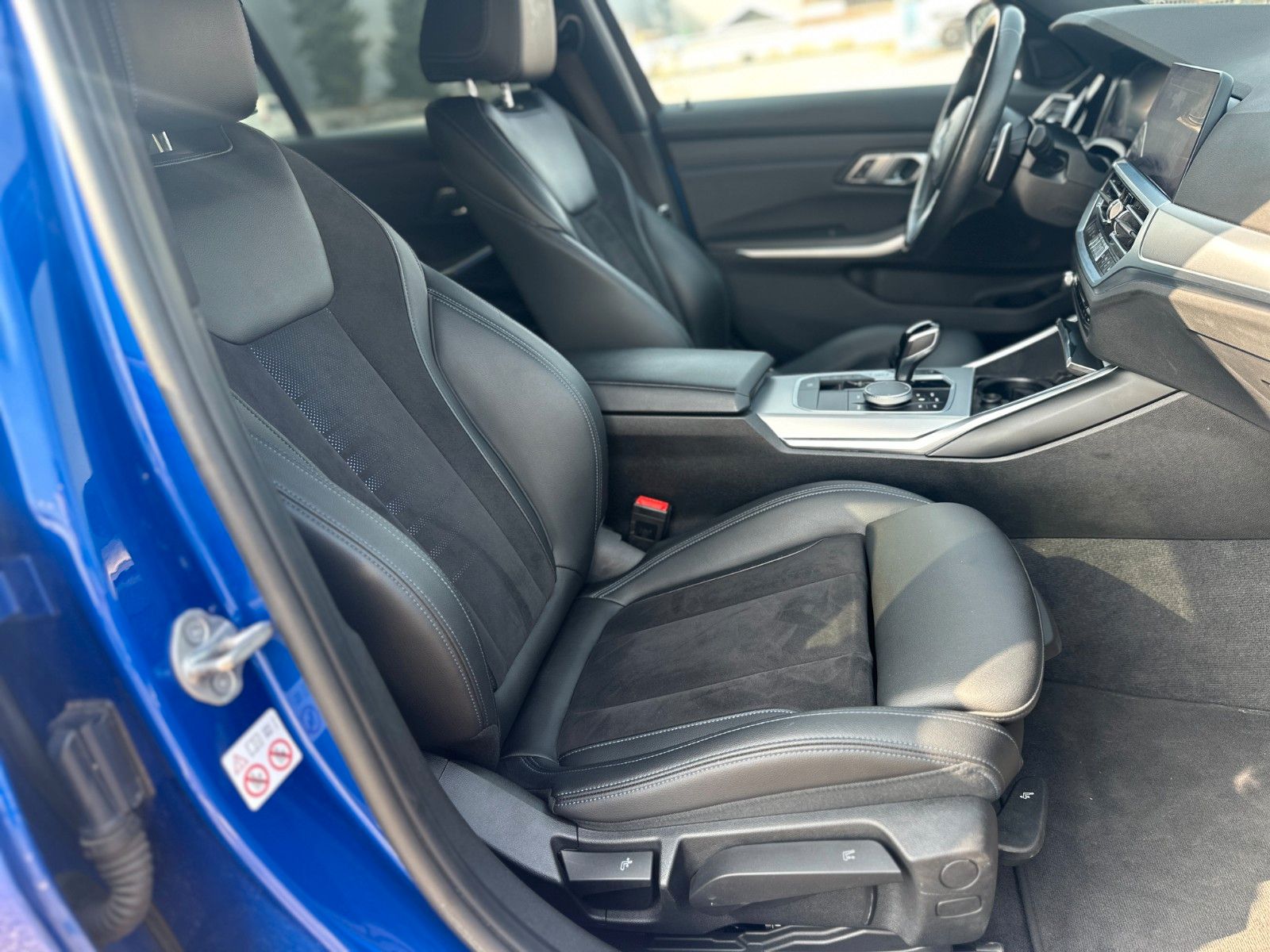 BMW 320d Touring  xDrive M Sport LED Lenkr-Hzg RFK foto 21