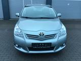 Toyota Verso Travel.7SITZE.NAVI.KLIMA.AHK - Toyota Verso mit Benzin-Antrieb: 7sitzer