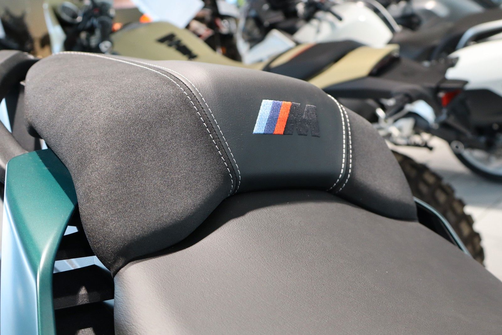 Fahrzeugabbildung BMW M 1000 XR